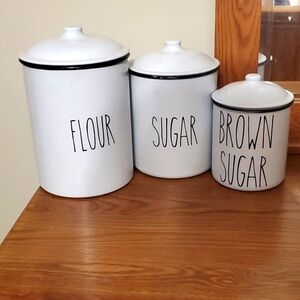 Three-piece metal canister set